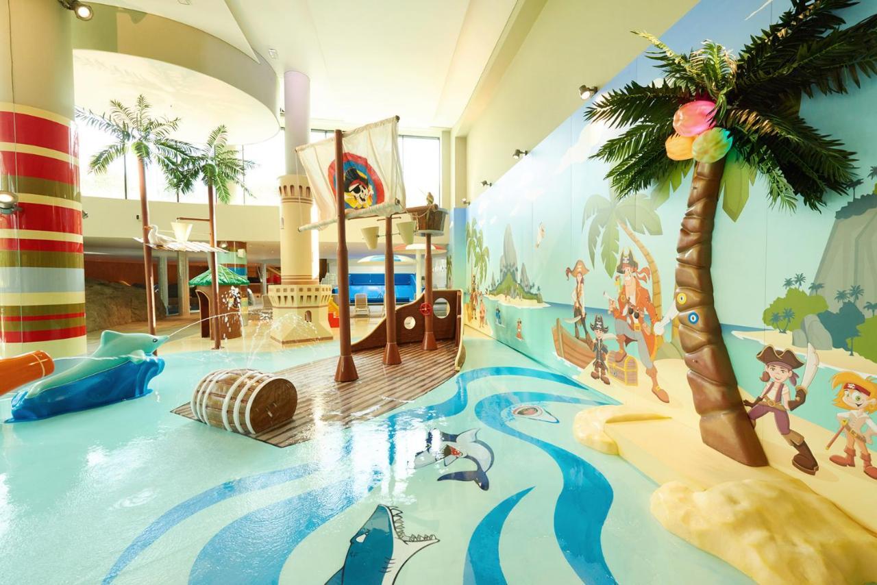 Vacationclub - Villa Mistral Apartament 34 シフィノウイシチェ エクステリア 写真